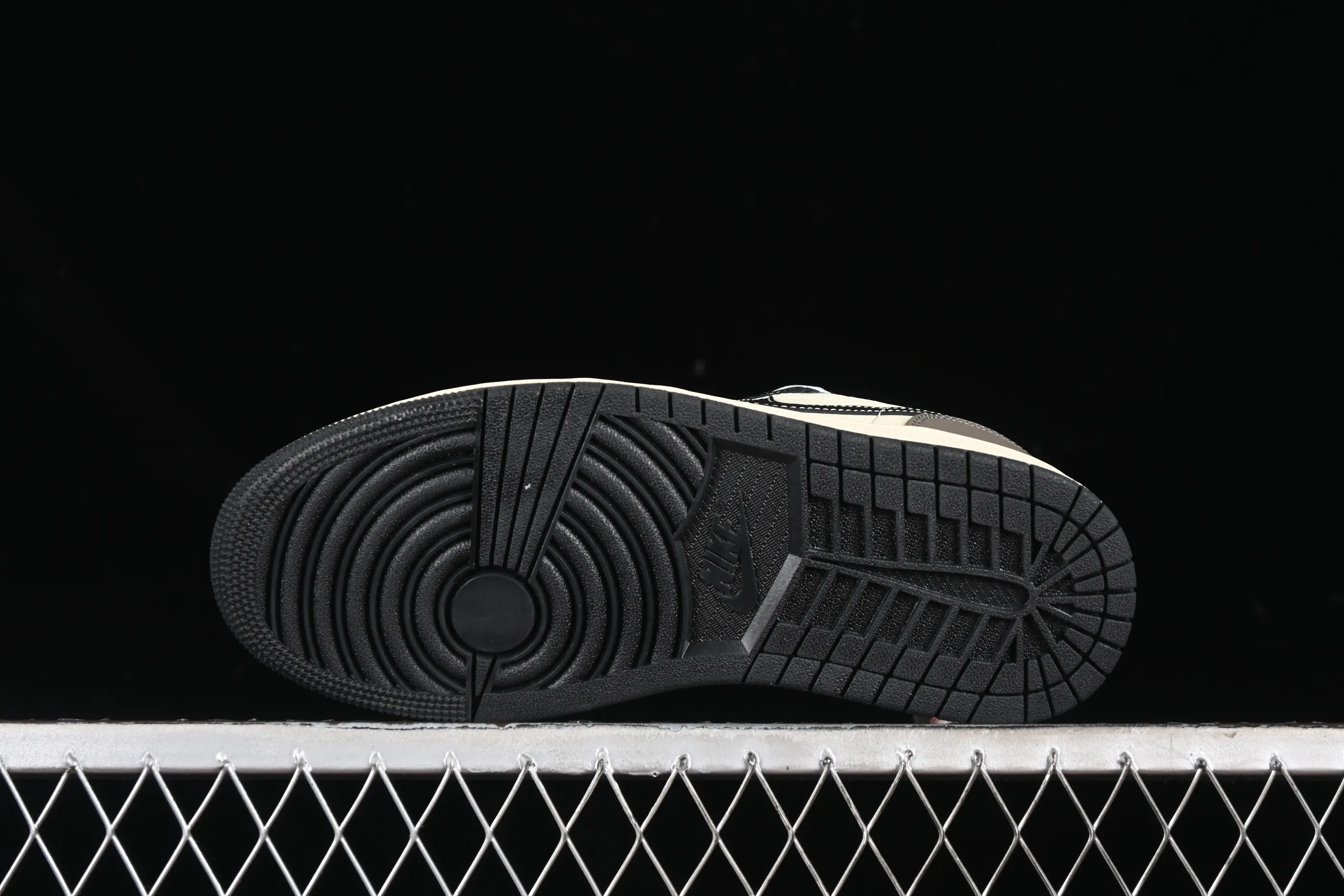 All categories Air Jordan Jordan series basketball shoes Air Jordan 1 Low Air Jordan 1 Low "Coconut Milk Black" AJ1 Joe 1 island style low-top cultural basketball shoes HQ3437-101